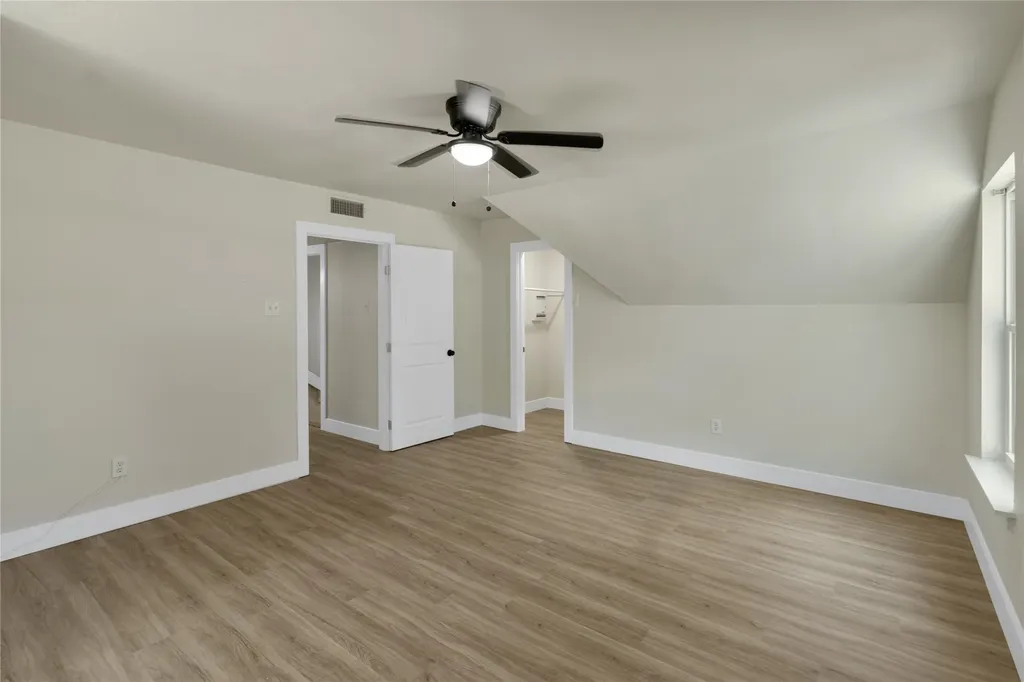 6112 W Poly Webb Road Arlington TX 76016