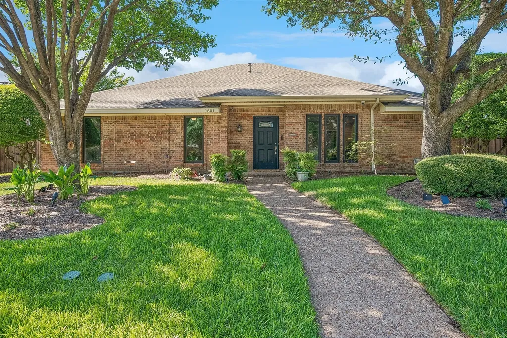 1601 Callaway Drive Plano TX 75075