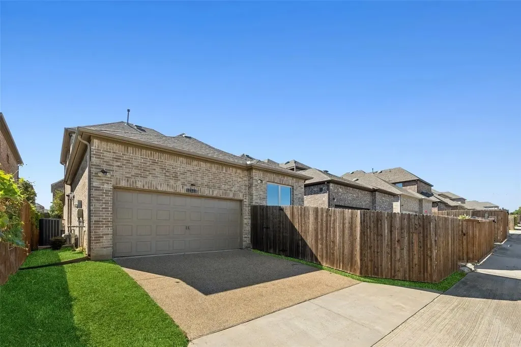3639 Crosby Street Irving TX 75038