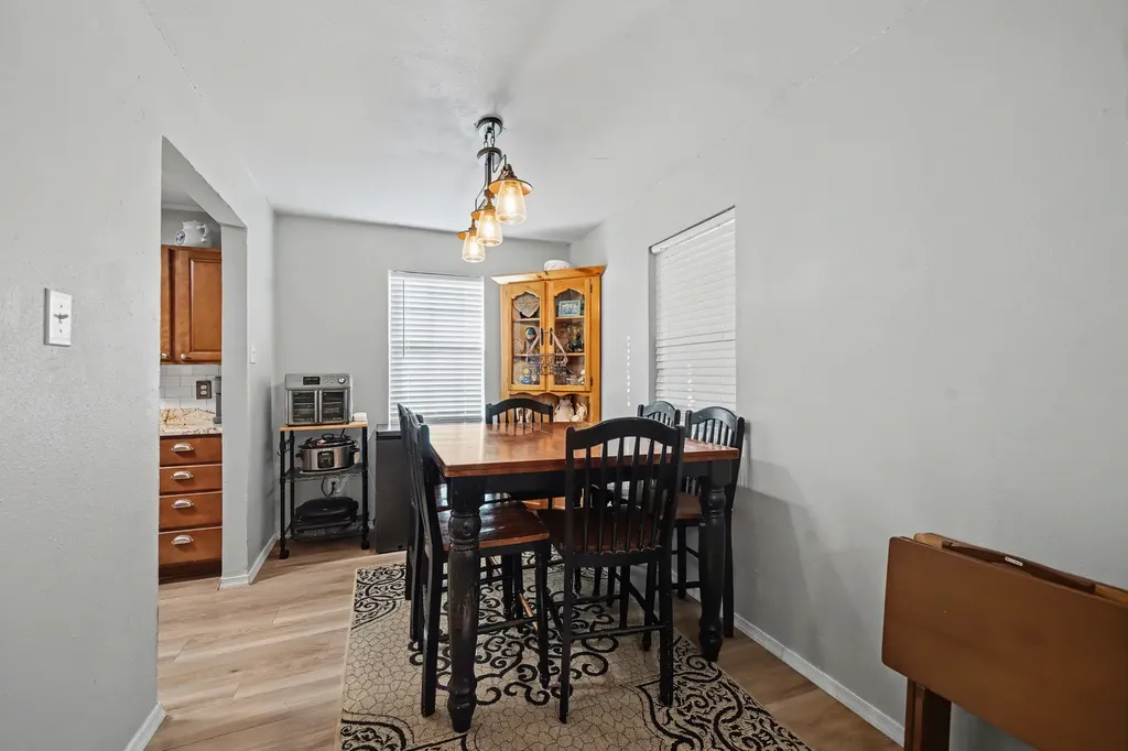 762 Oak Leaf Trail East Tawakoni TX 75472