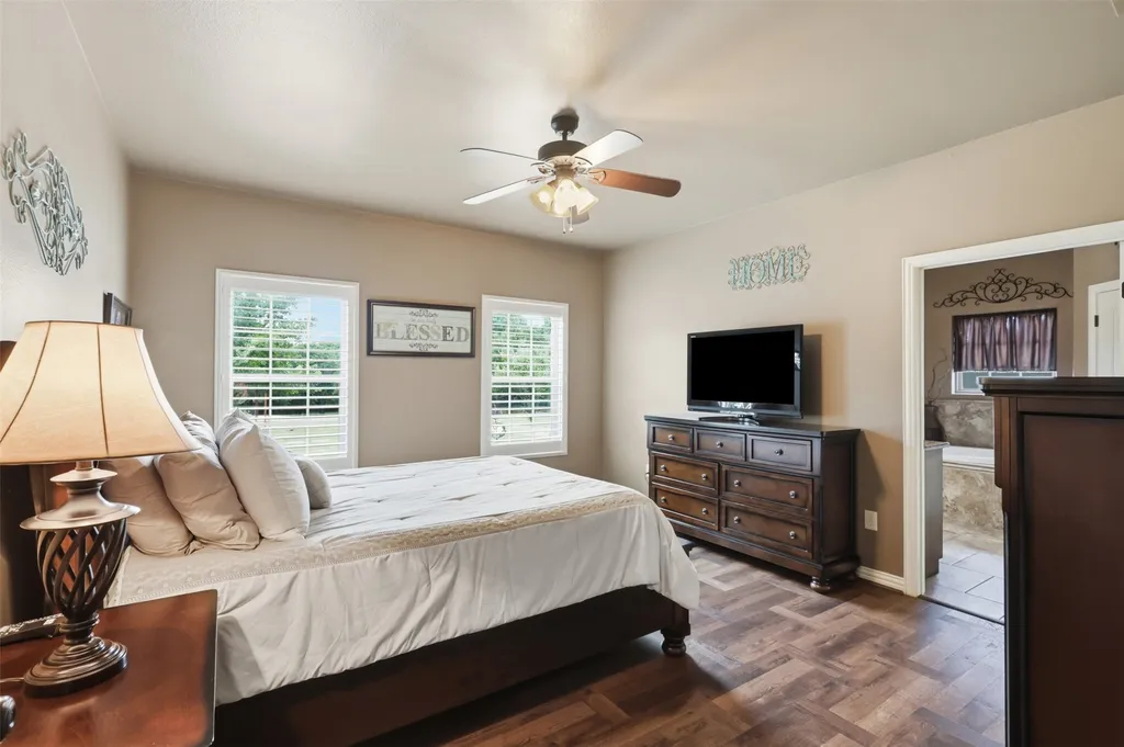 2951 Harwell Lake Road Weatherford TX 76088