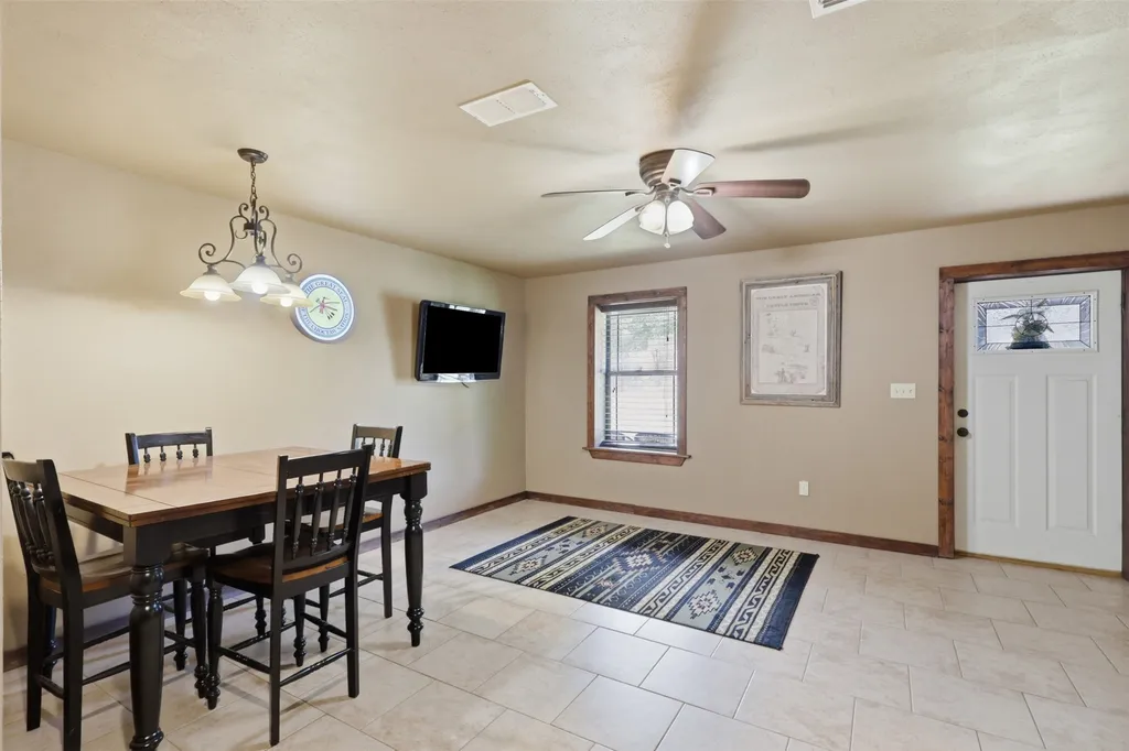 2951 Harwell Lake Road Weatherford TX 76088