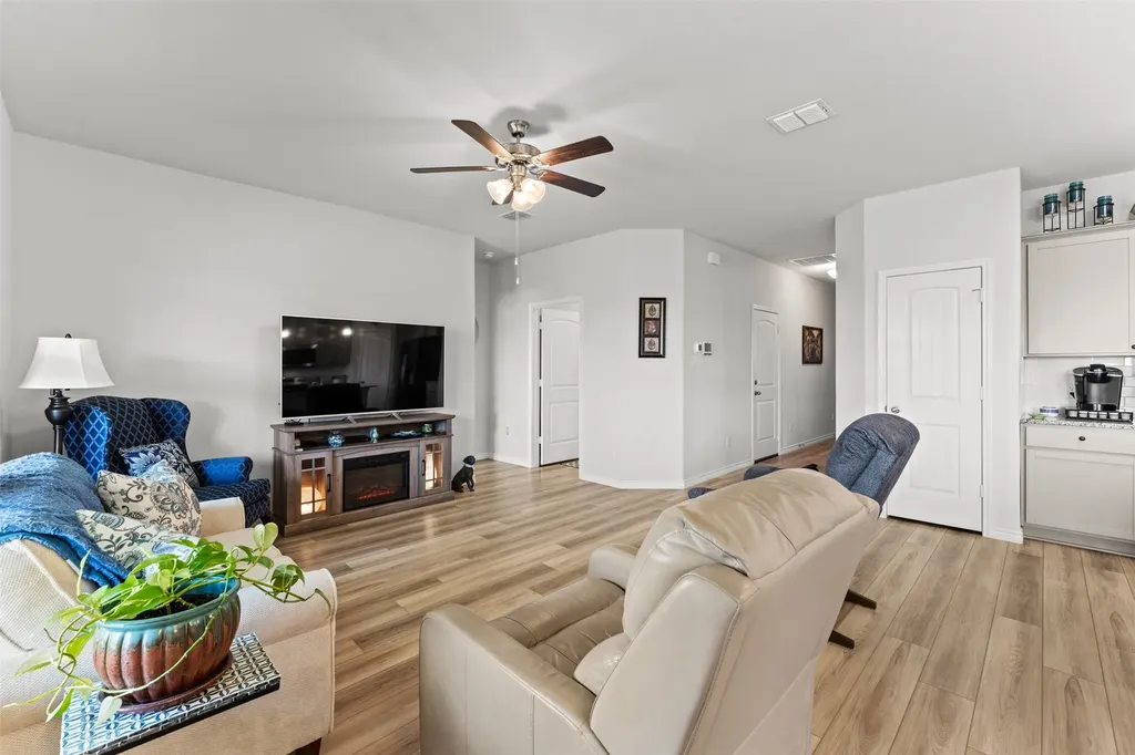 10805 Peperak Court Waco TX 76708