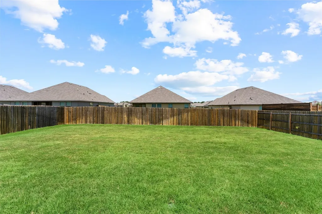 10805 Peperak Court Waco TX 76708