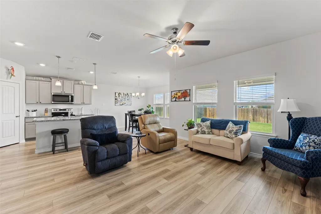 10805 Peperak Court Waco TX 76708