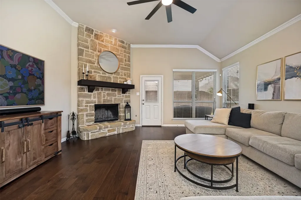 210 Derby Lane Hickory Creek TX 75065