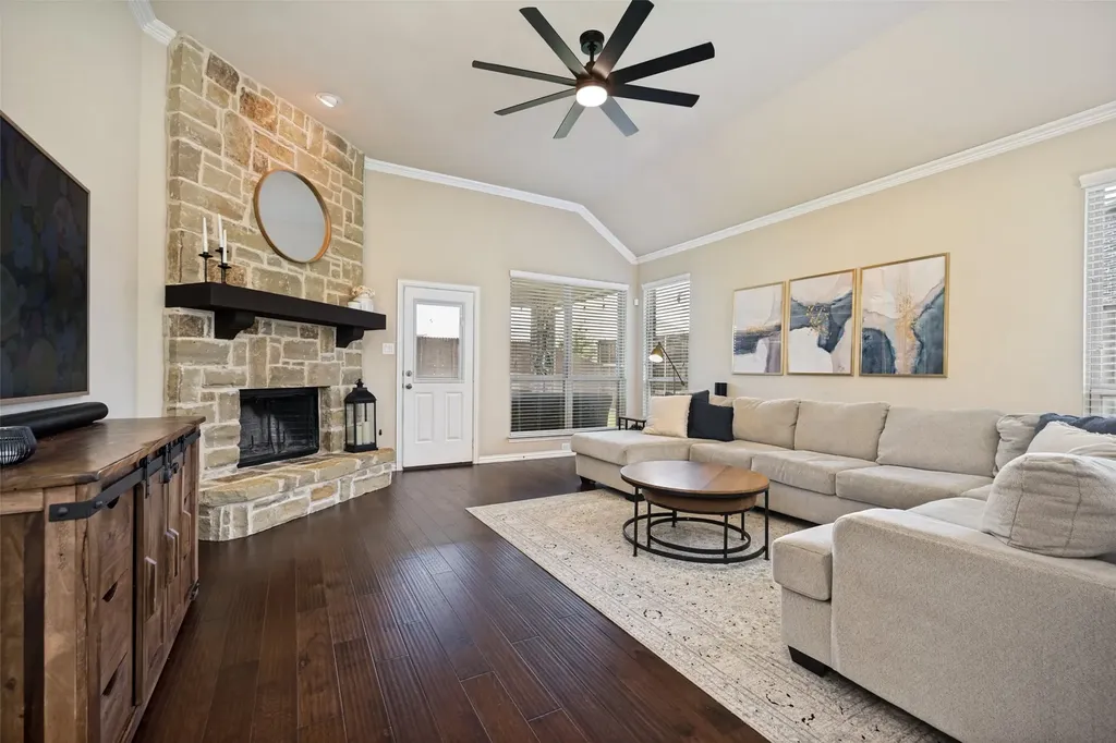 210 Derby Lane Hickory Creek TX 75065