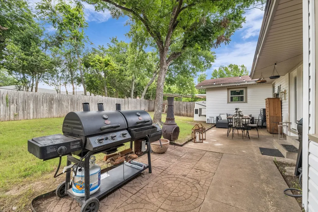 801 Gaywood Drive Woodway TX 76712