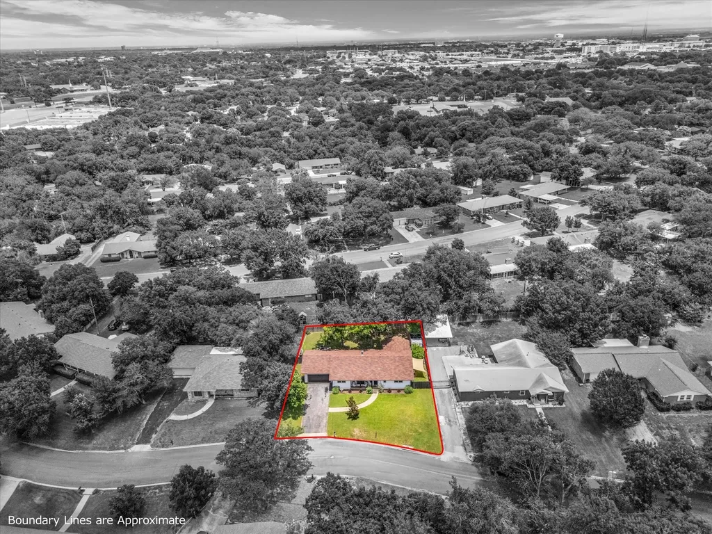 801 Gaywood Drive Woodway TX 76712