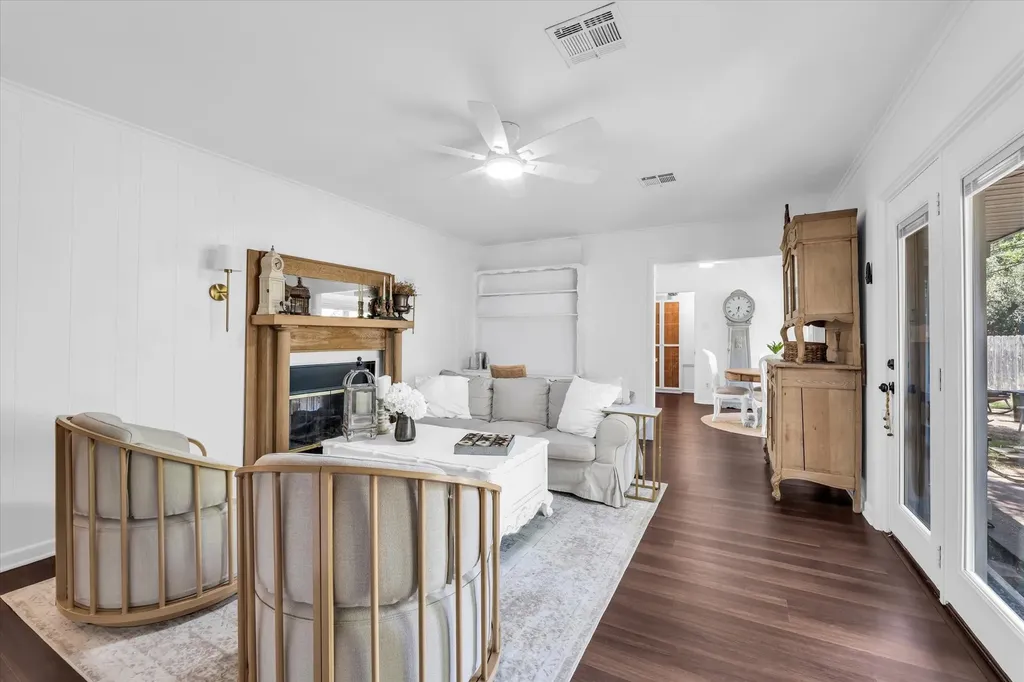 801 Gaywood Drive Woodway TX 76712