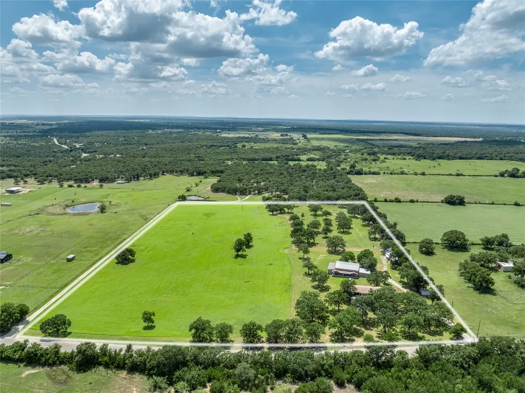 2022 Lamkin Road Mineral Wells TX 76067