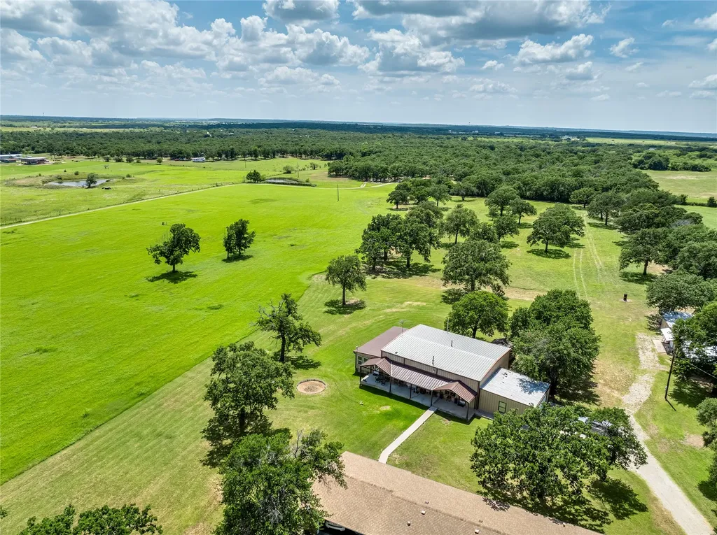 2022 Lamkin Road Mineral Wells TX 76067