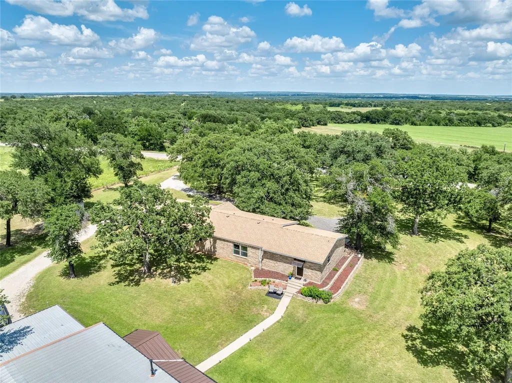 2022 Lamkin Road Mineral Wells TX 76067