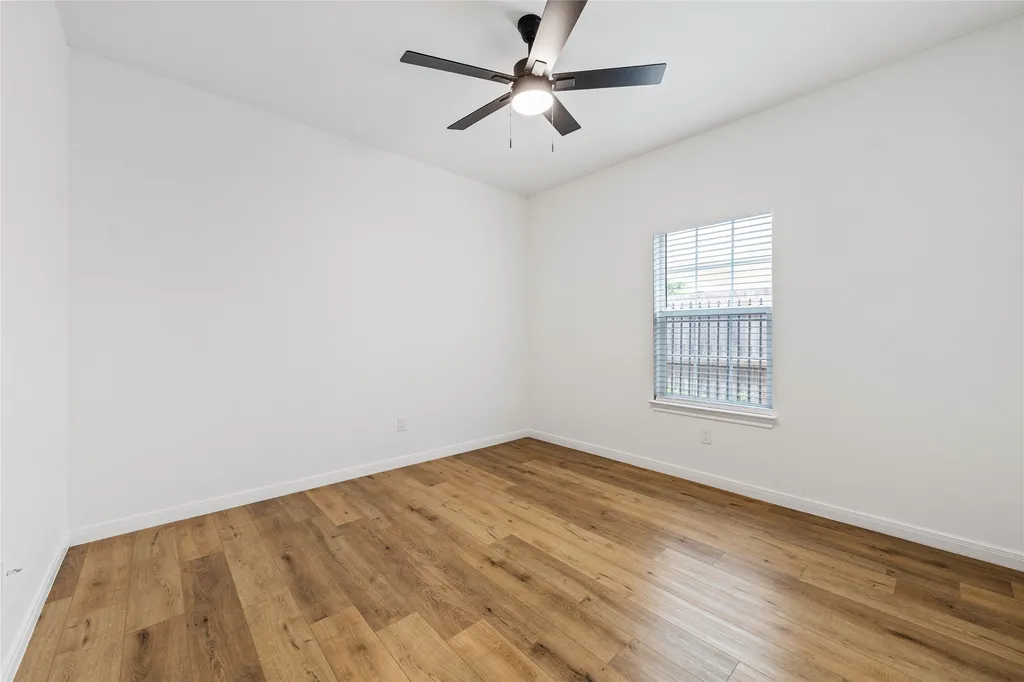 1903 S 11th Street Waco TX 76706
