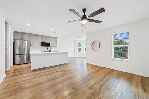 1903 S 11th Street Waco TX 76706