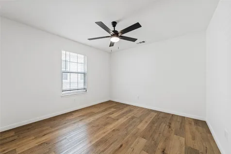 1903 S 11th Street Waco TX 76706