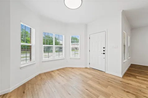 1903 S 11th Street Waco TX 76706