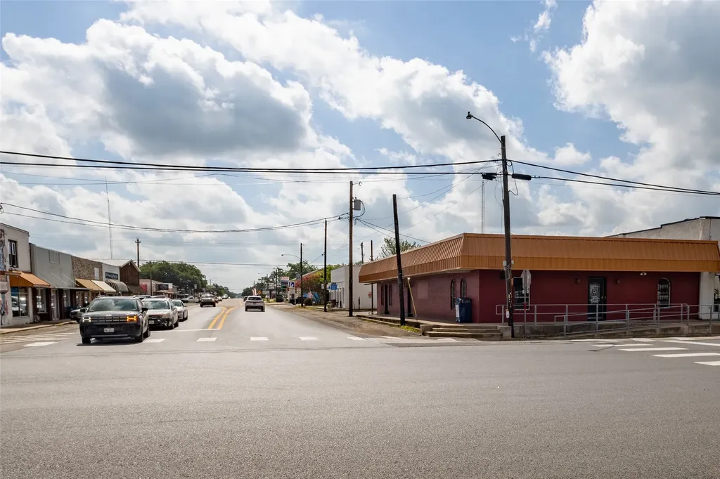 101 S Main Street Quitman TX 75783