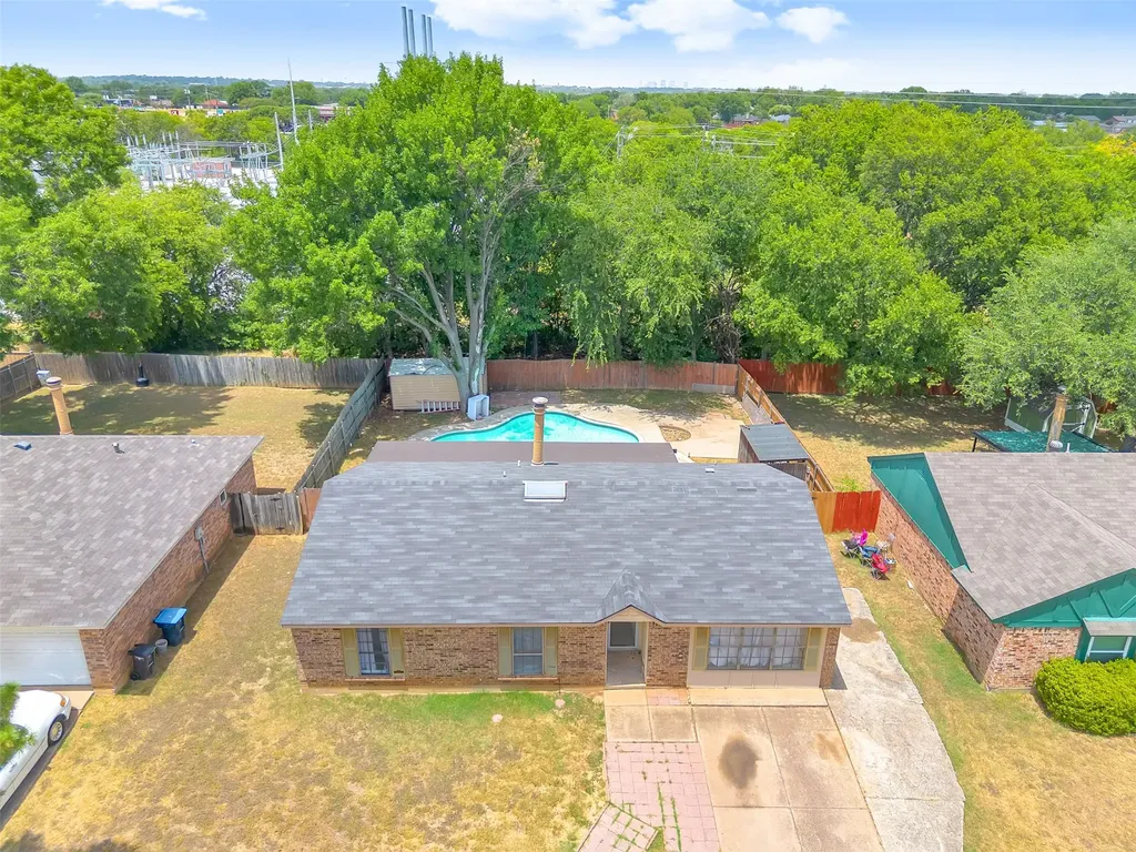 1832 Steinburg Lane Fort Worth TX 76134