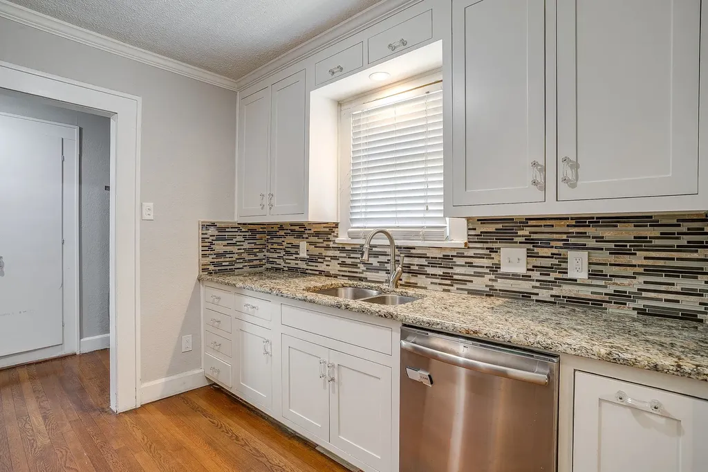 3216 Cockrell Avenue Fort Worth TX 76109