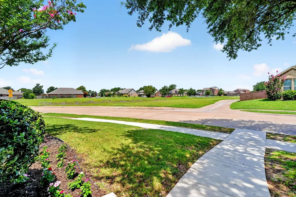 7606 Harbor Drive Rowlett TX 75088
