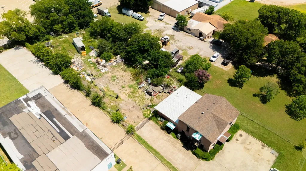 2526 Hullette Avenue Lancaster TX 75134