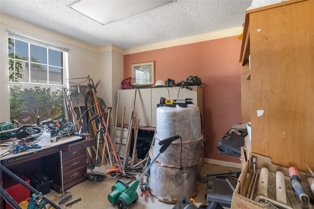 2526 Hullette Avenue Lancaster TX 75134