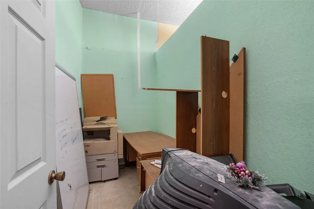 2526 Hullette Avenue Lancaster TX 75134