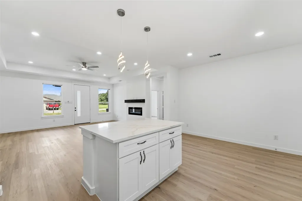 418 Starboard Drive Gun Barrel City TX 75156