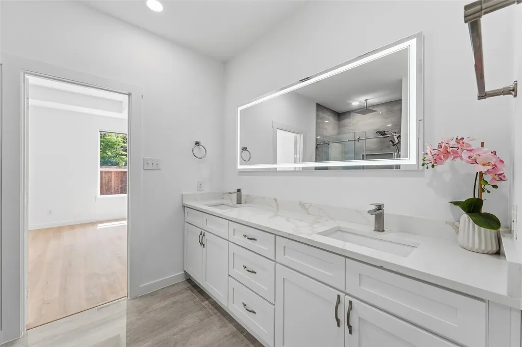 418 Starboard Drive Gun Barrel City TX 75156