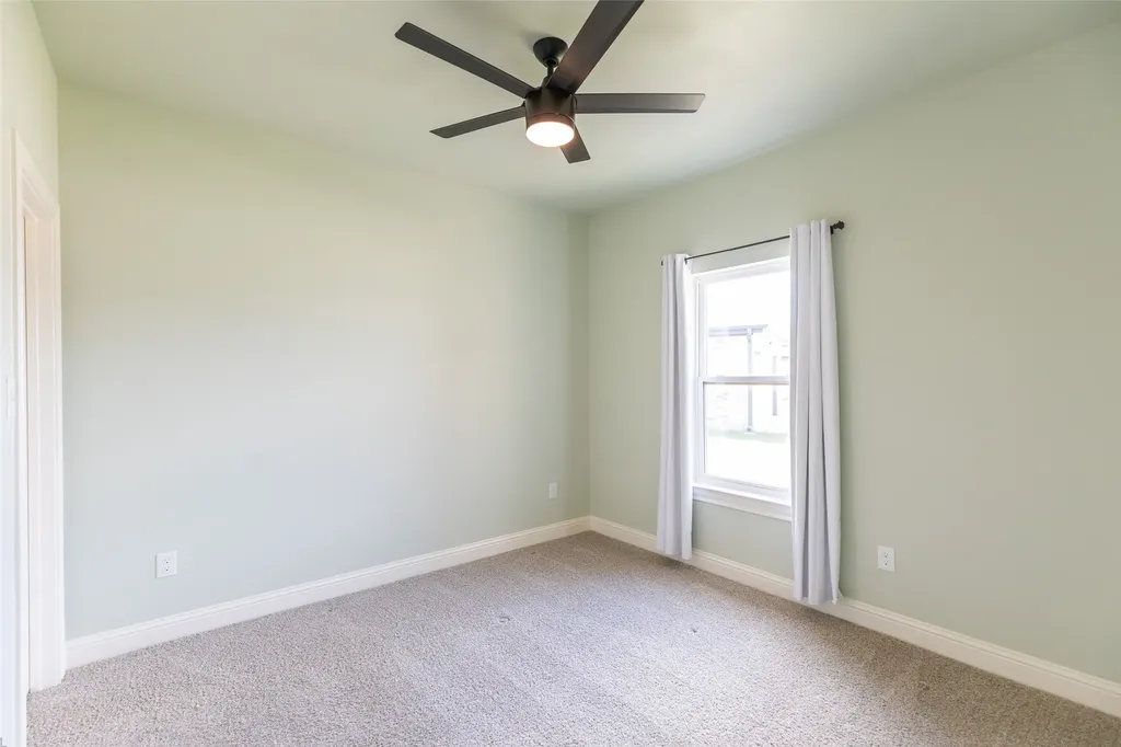 220 Moon Beam Path Abilene TX 79602