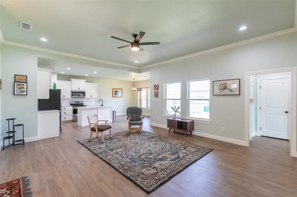 220 Moon Beam Path Abilene TX 79602
