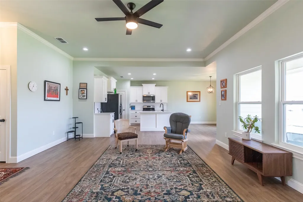 220 Moon Beam Path Abilene TX 79602