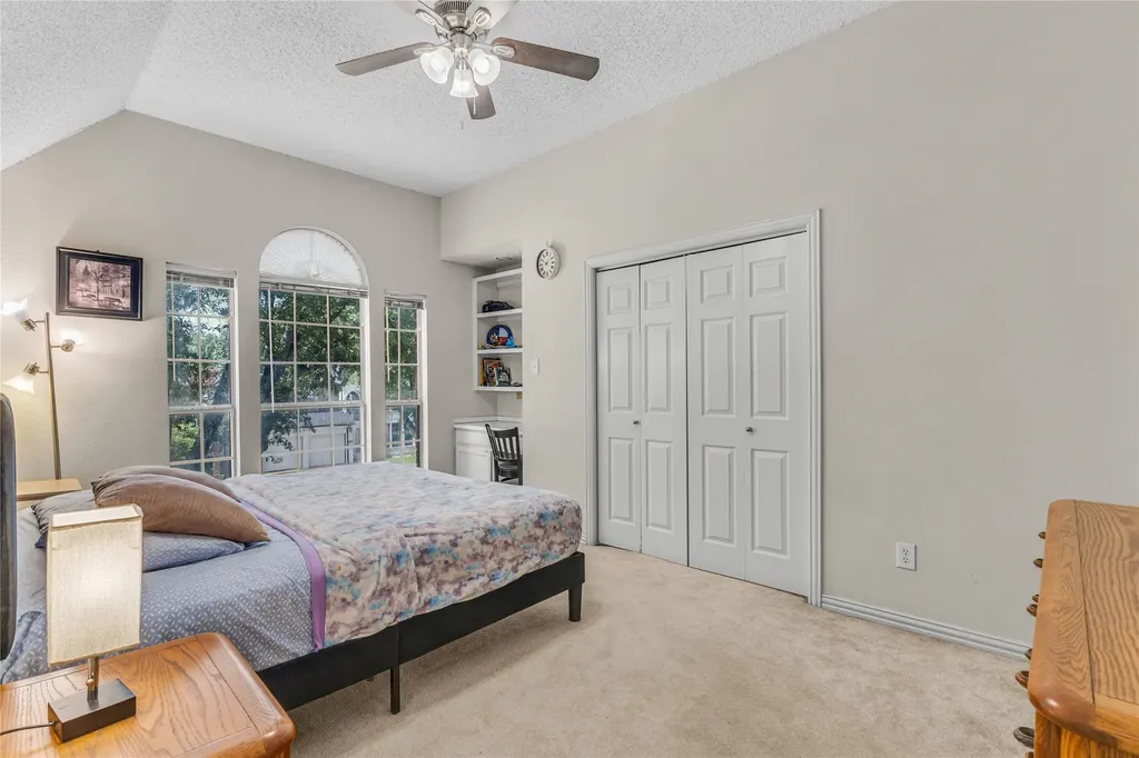 4105 Crest Ridge Drive Irving TX 75061