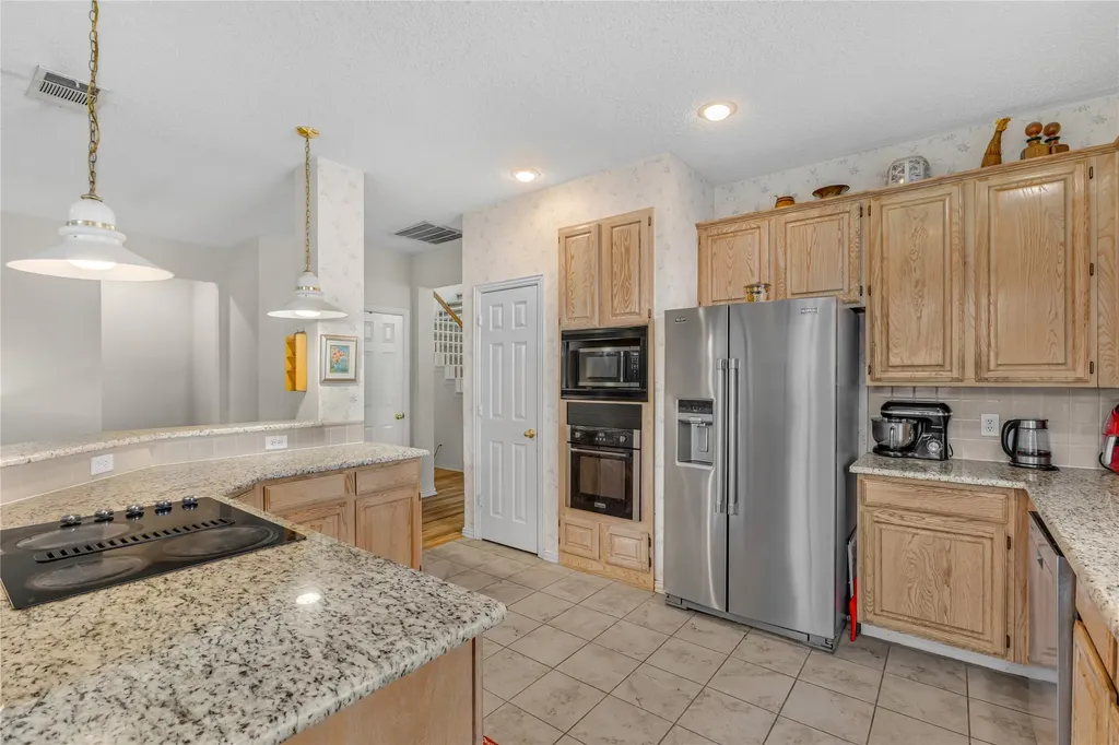 4105 Crest Ridge Drive Irving TX 75061