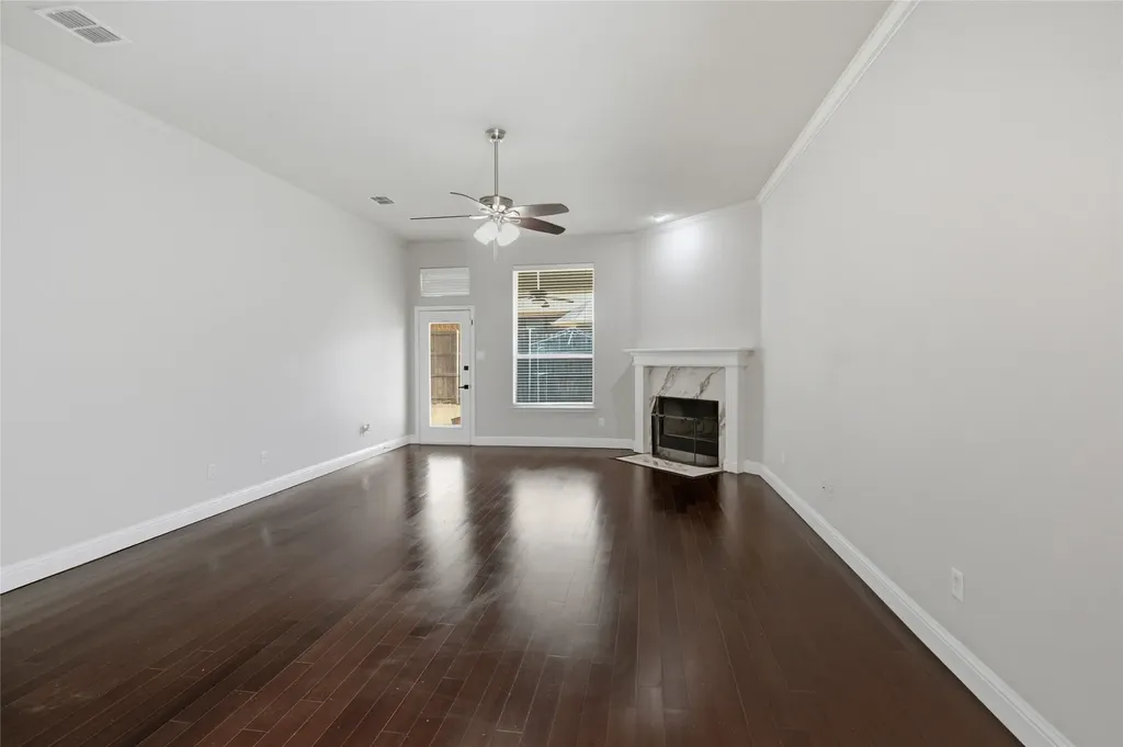 8209 Trinity Vista Trail Fort Worth TX 76053