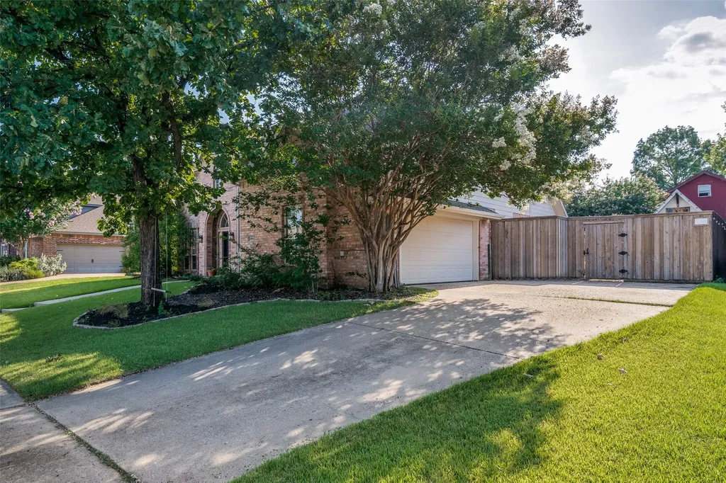 6914 Morningside Way Sachse TX 75048