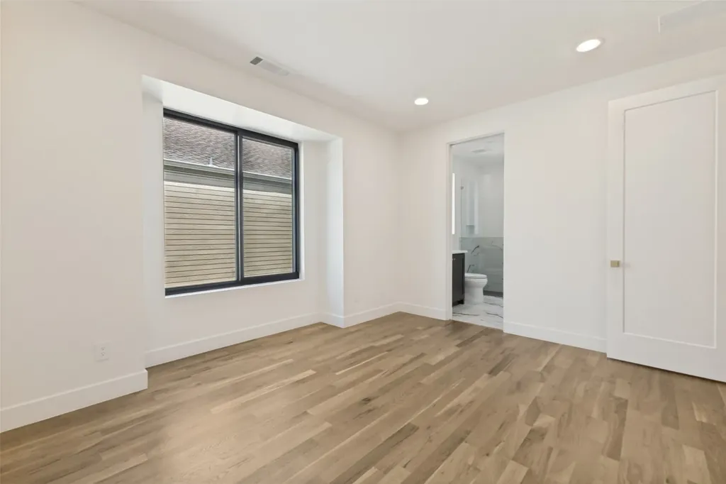 3449 Asbury Street Dallas TX 75205