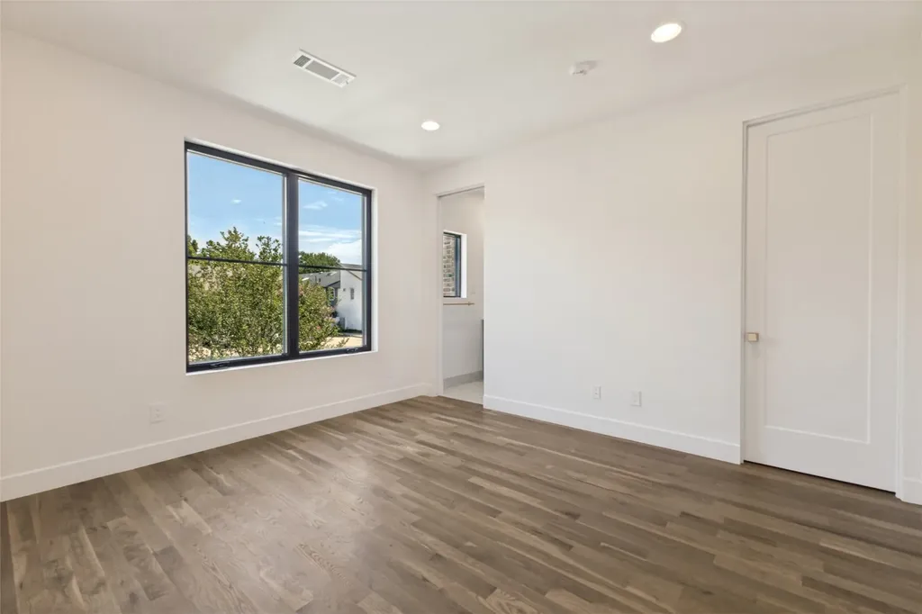 3449 Asbury Street Dallas TX 75205