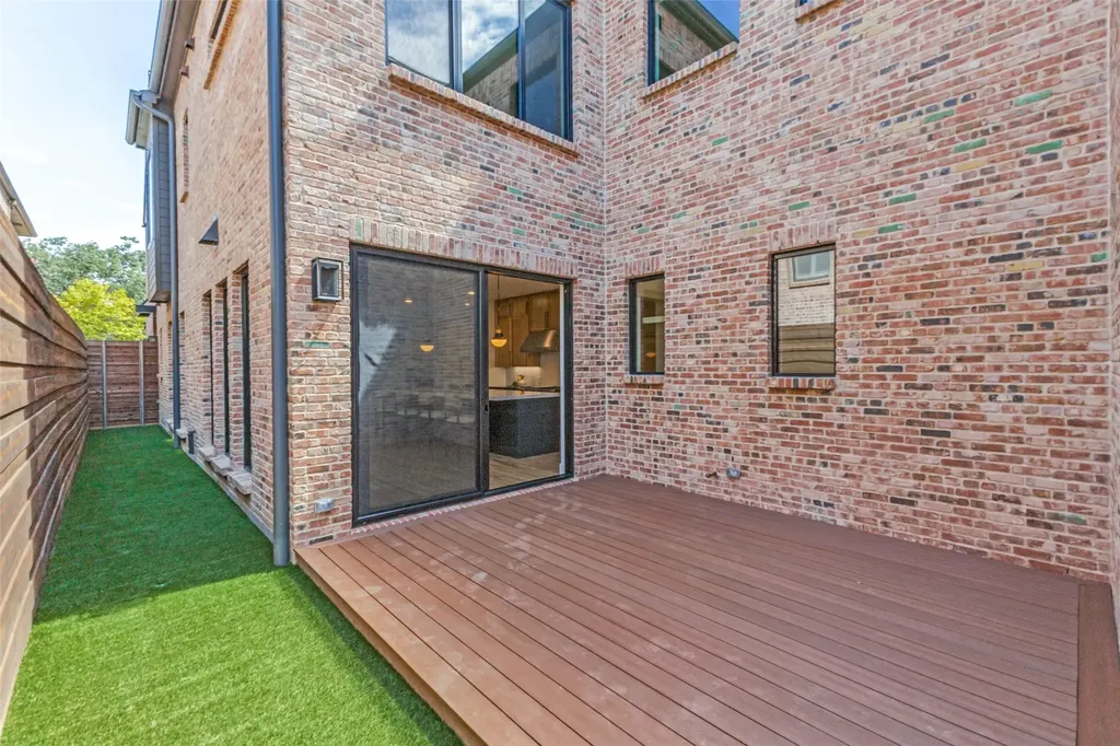3449 Asbury Street Dallas TX 75205