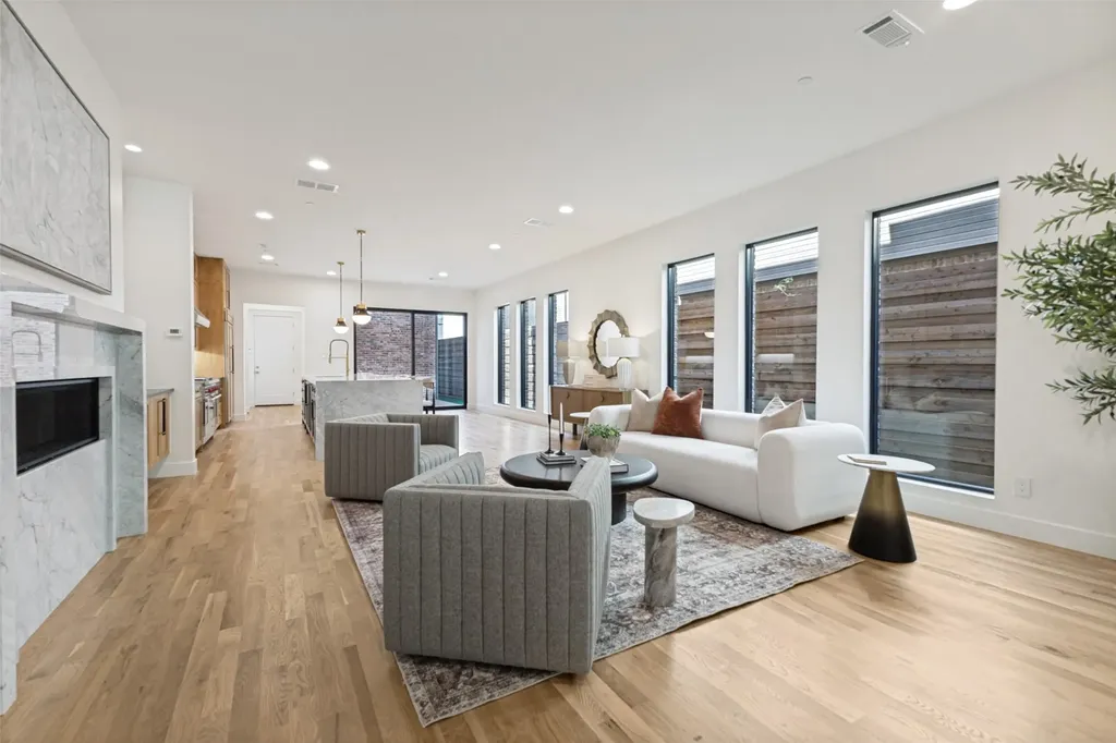 3449 Asbury Street Dallas TX 75205