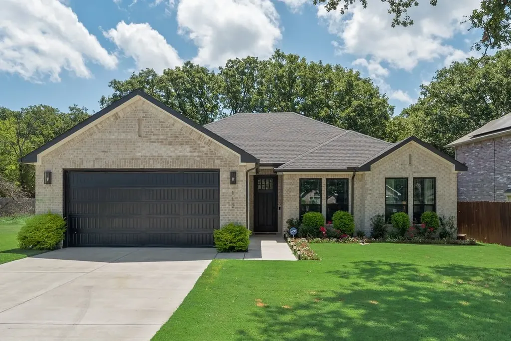 112 Indian Oaks Trail West Tawakoni TX 75474