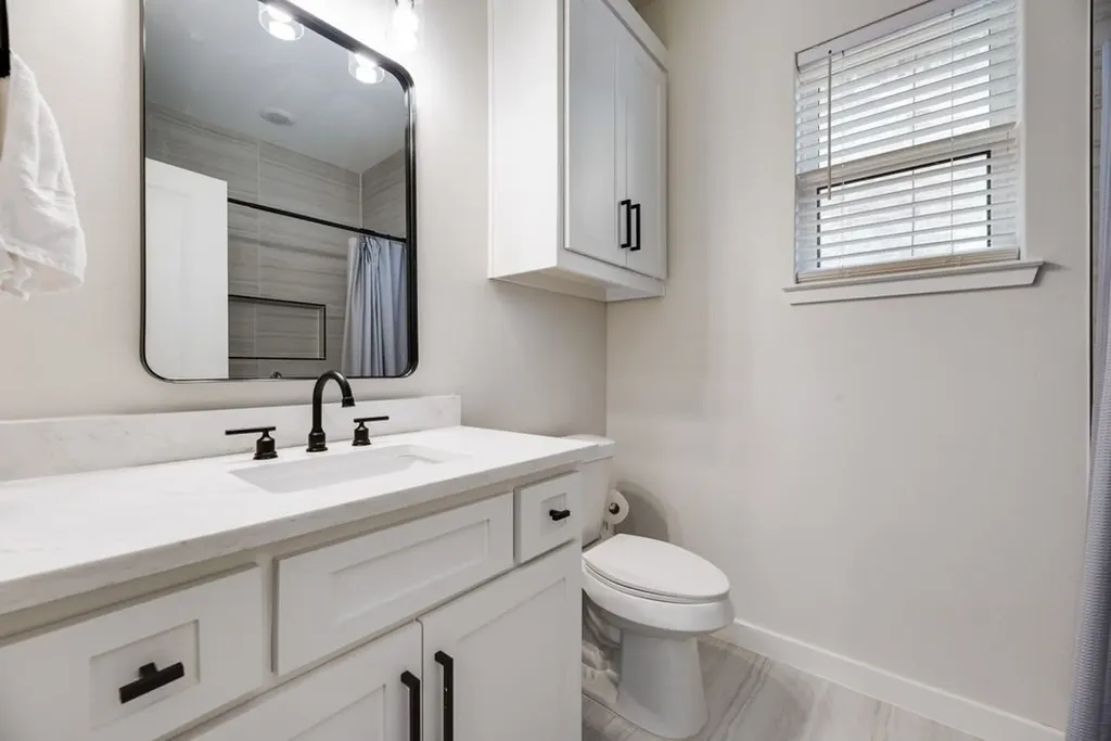 112 Indian Oaks Trail West Tawakoni TX 75474