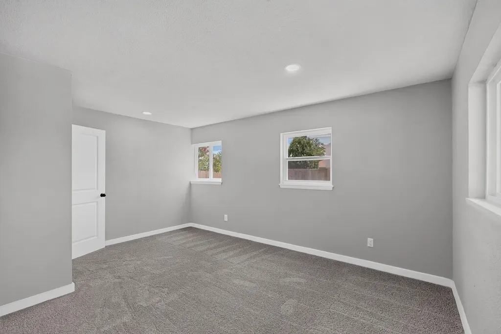 1125 Woodcrest Drive Garland TX 75040