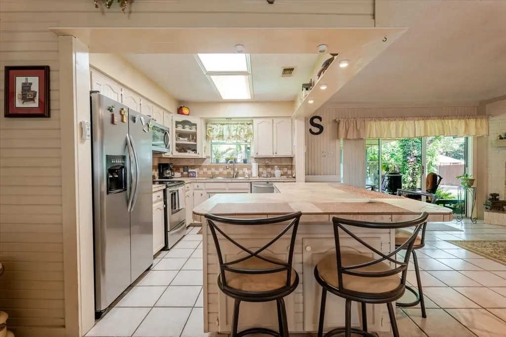 3908 Bandera Drive De Cordova TX 76049