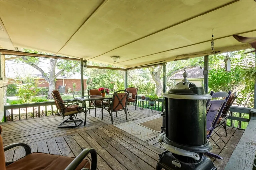 3908 Bandera Drive De Cordova TX 76049