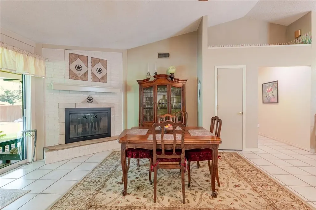 3908 Bandera Drive De Cordova TX 76049