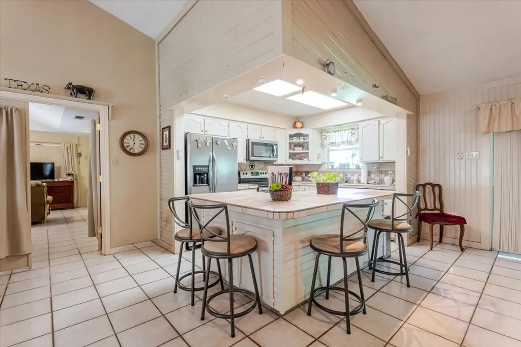 3908 Bandera Drive De Cordova TX 76049