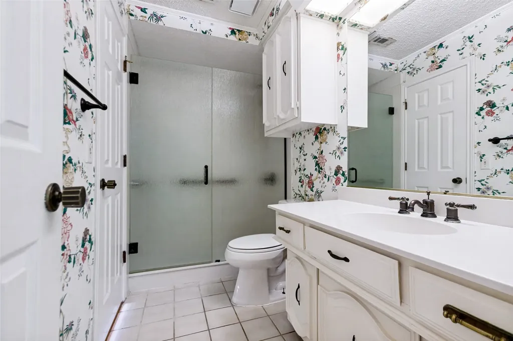 14784 Lochinvar Court Addison TX 75254