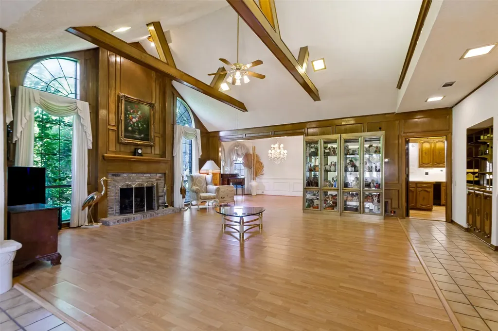14784 Lochinvar Court Addison TX 75254